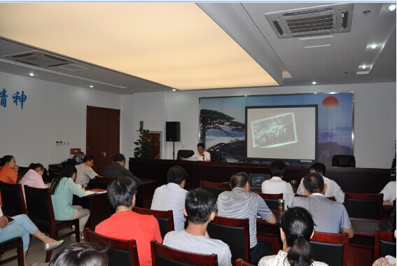 观看学习警示教育片