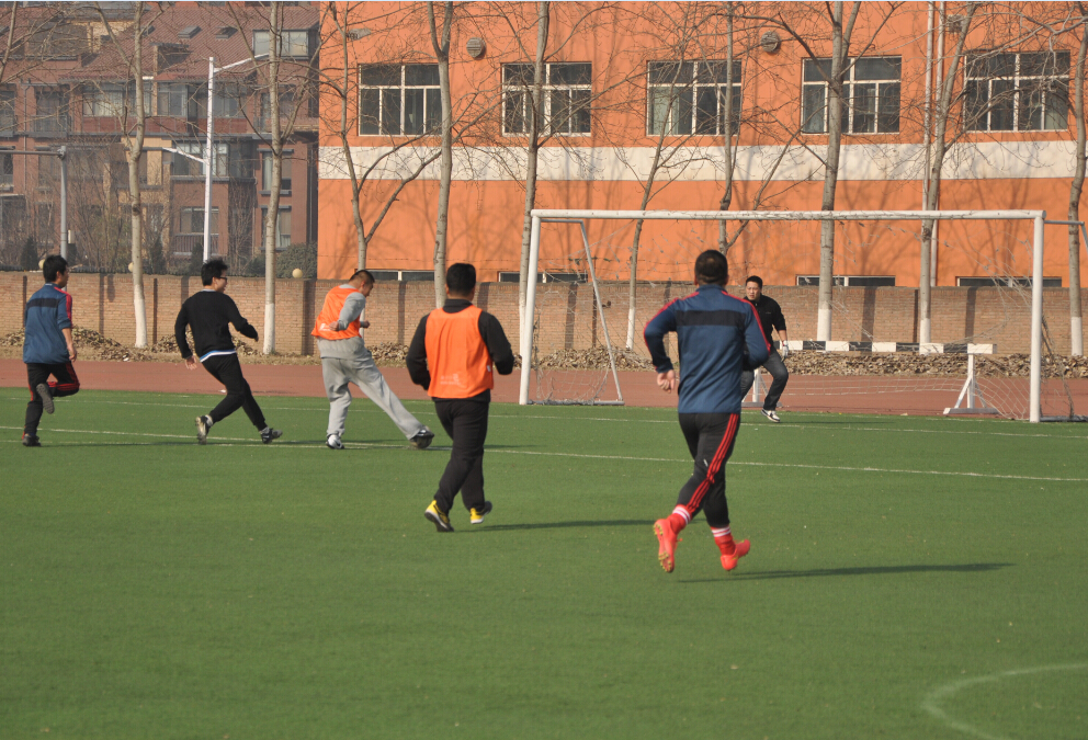 公司员工足球比赛