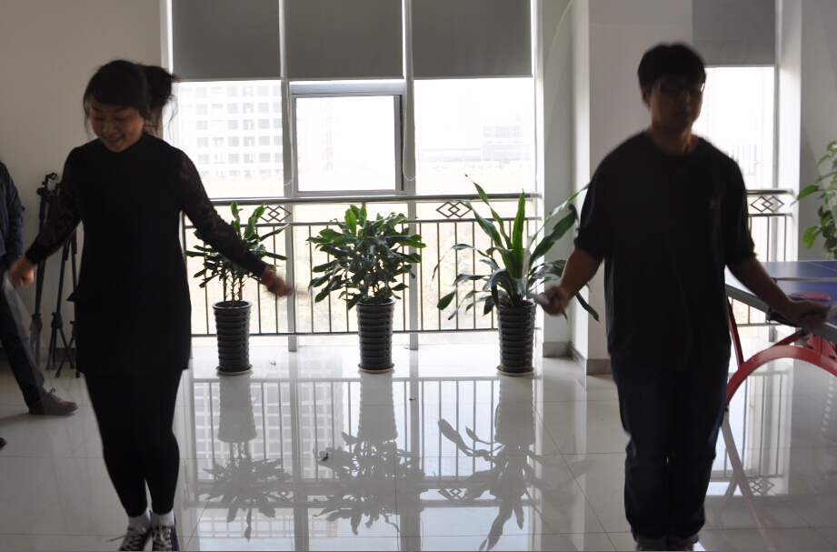 公司员工跳绳比赛